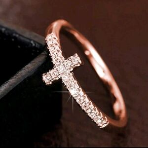 Elegant Women's Cross Design Ring, Silver-Tone Plated With Sparkling Cubic Zirco